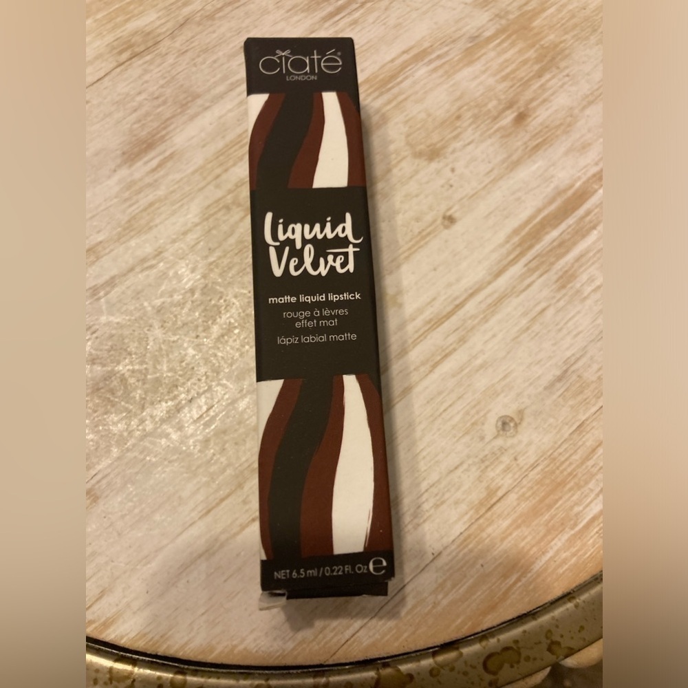Ciate LONDON~Liquid Velvet Matte Liquid Lipstick in Obsession~Full‎ Size~…